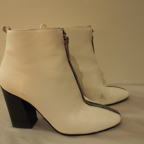 Kendal and Kylie Shoes 8.5 - Picture 3 of 4